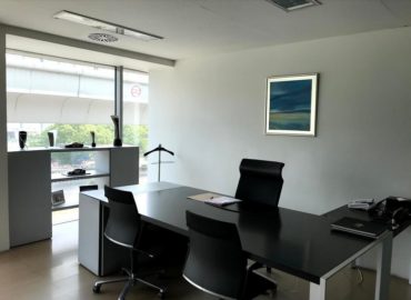 Office for Rent in Mohan Estate South Delhi