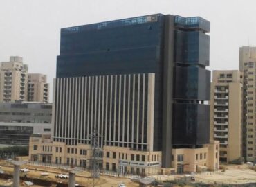 Furnished Office in Emaar The Plam Springs Plaza