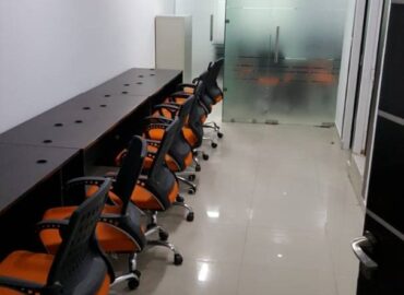 Office for Rent in DLF Prime Towers Okhla Phase 1