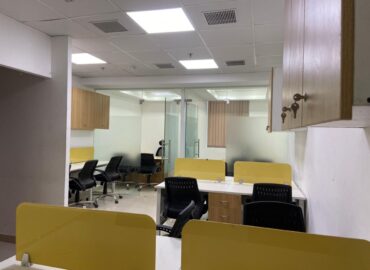 Office Space in DLF Prime Towers Okhla 1