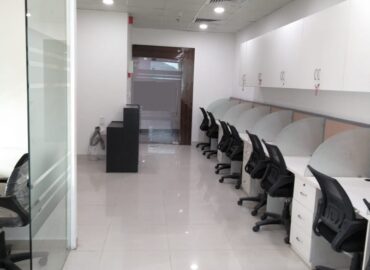 Furnished Office Space in DLF Prime Towers South Delhi Okhla 1