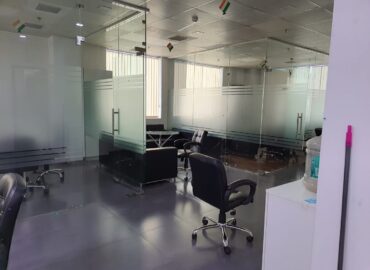 Commercial Office Space in DLF Prime Towers South Delhi