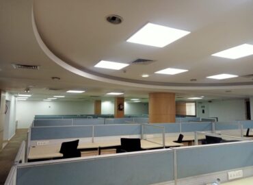 Commercial Property on Mathura Road Mohan Estate