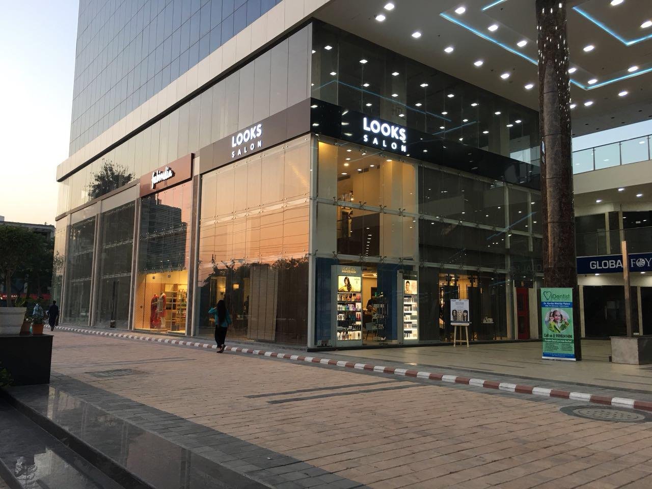 Furnished Office Space in Gurgaon | Global Foyer