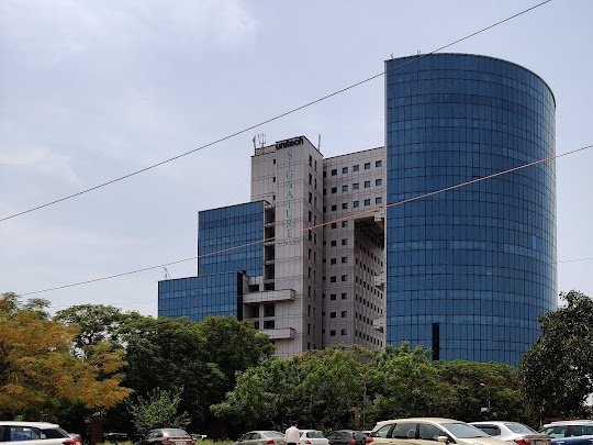 Pre Leased Property in Unitech Signature Tower