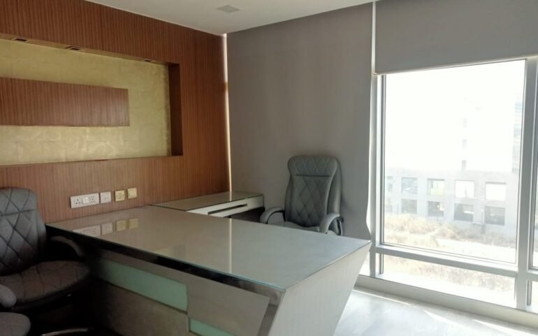 Furnished Office on Lease in ABW Elegance Tower Jasola