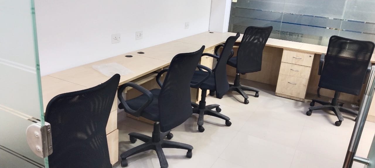 Furnished Office on Lease in South Delhi Omaxe Square