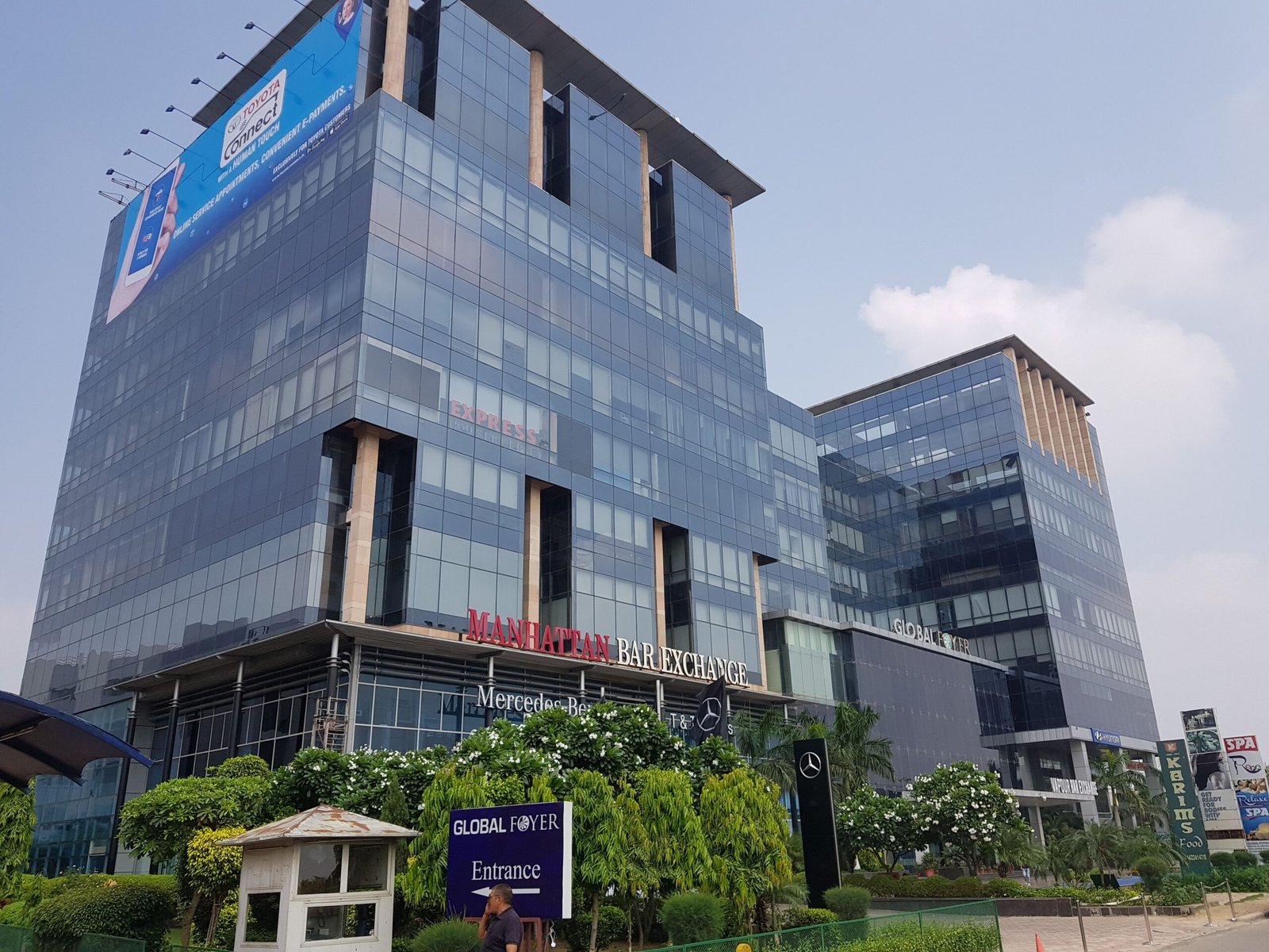 Pre Leased Property in Gurgaon | Global Foyer