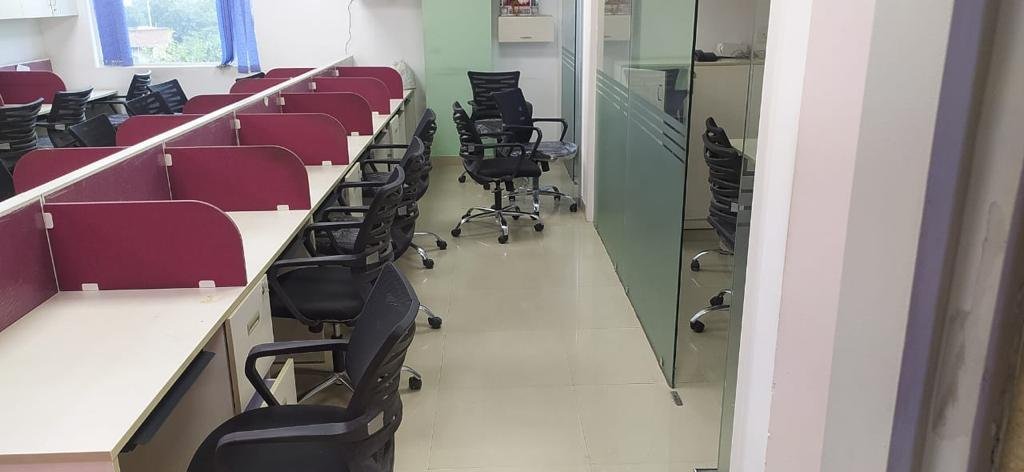 Furnished Office in DLF Prime Tower Okhla