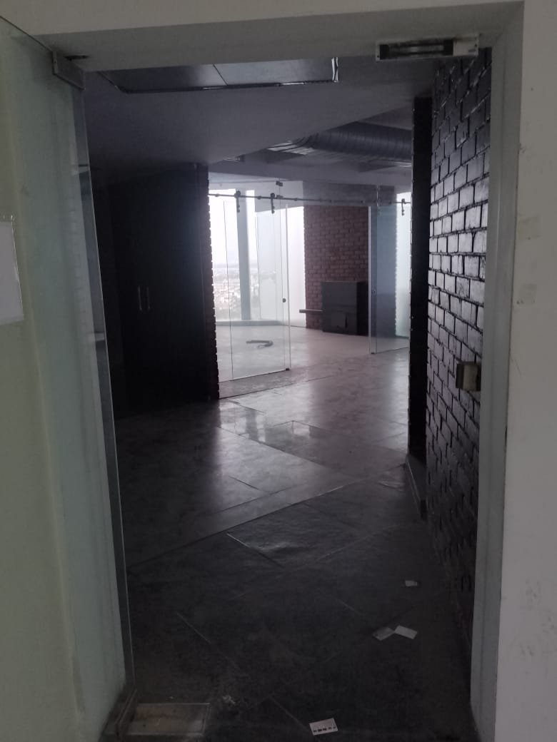 Commercial Property in Delhi DLF Towers