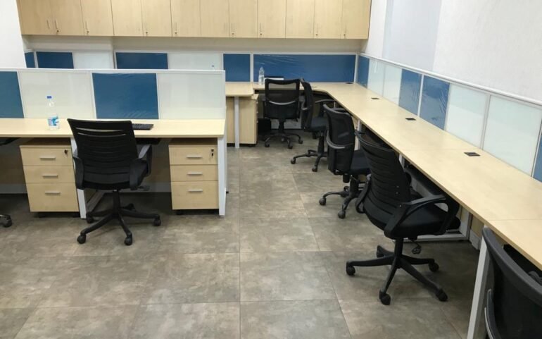 Fully Furnished Office in DLF Prime Tower Okhla