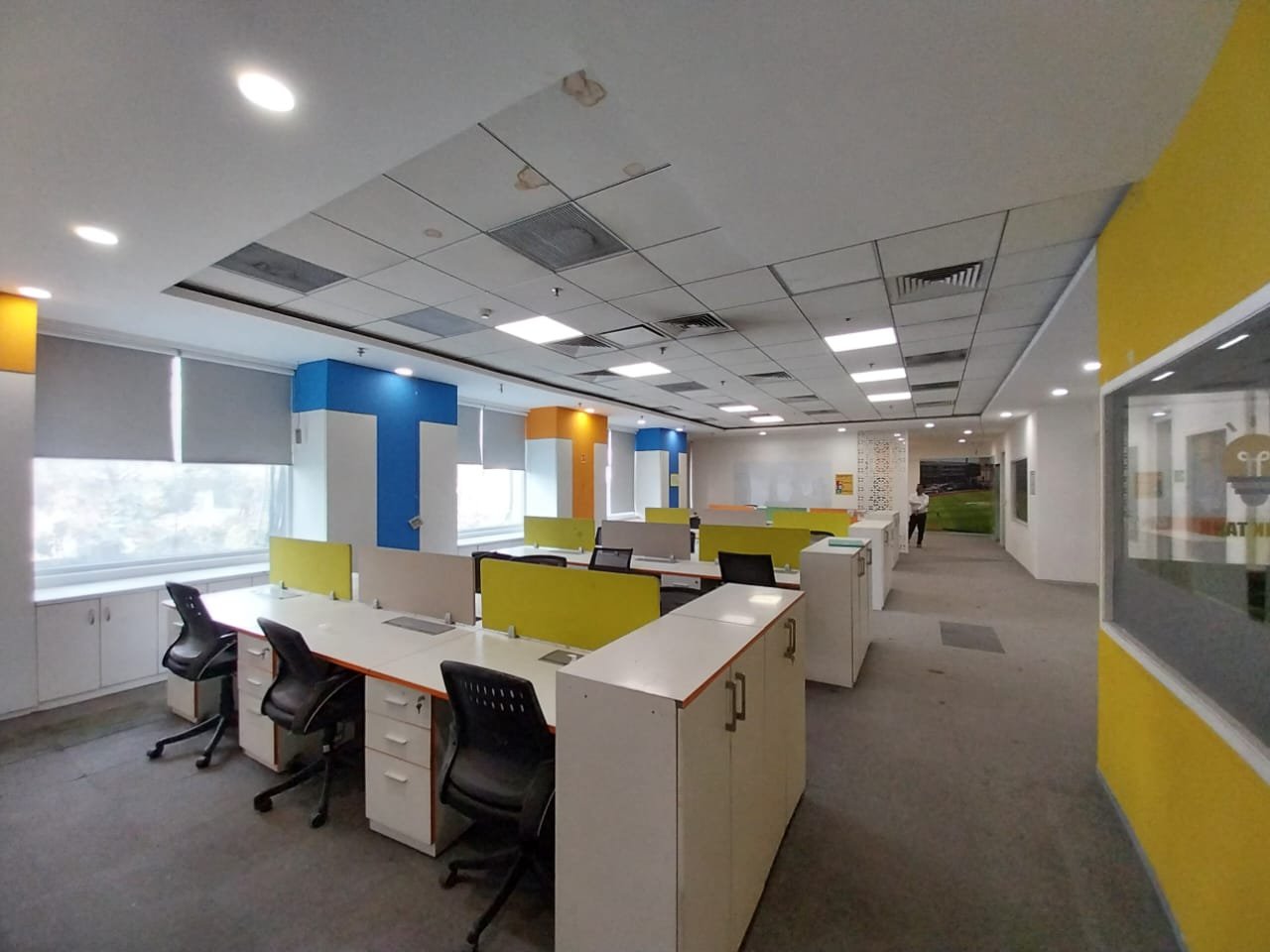 Commercial Property in Delhi Mohan Estate on Mathura Road