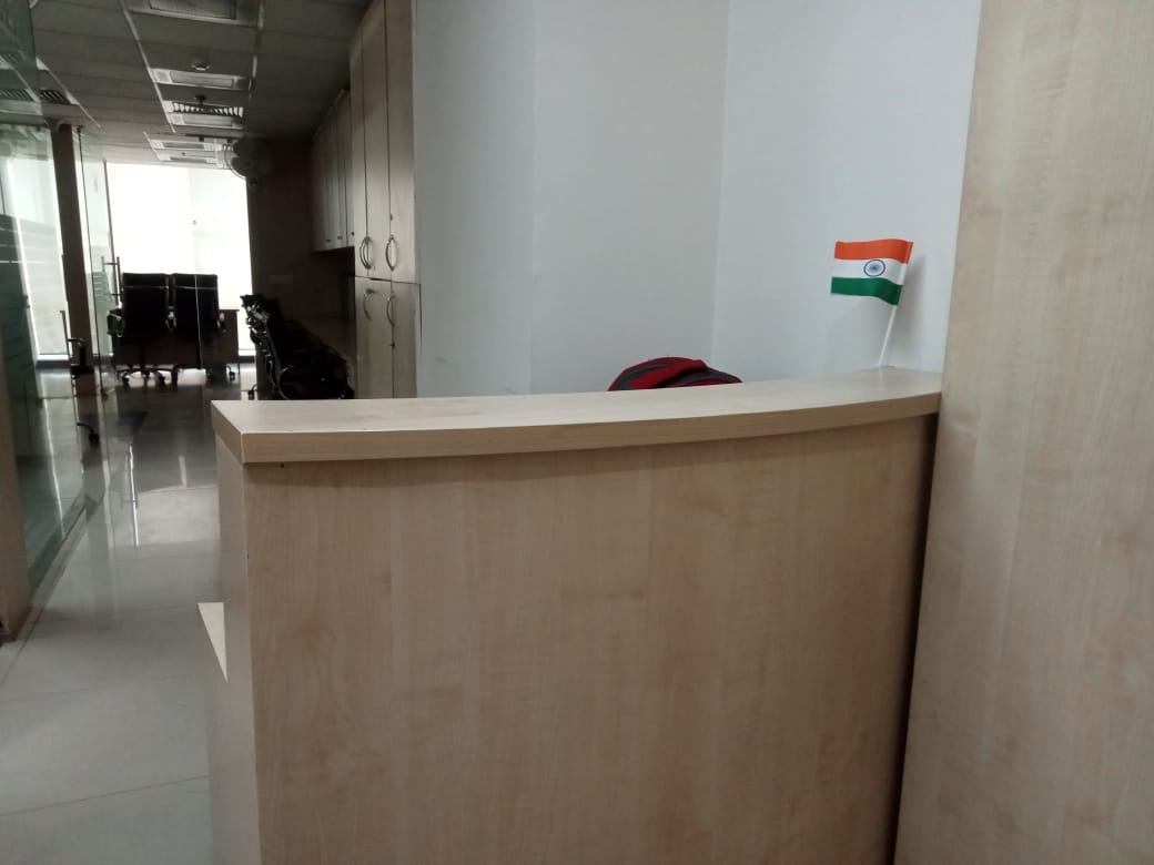 DLF Tower – Ready to Move Office Space in South Delhi Jasola