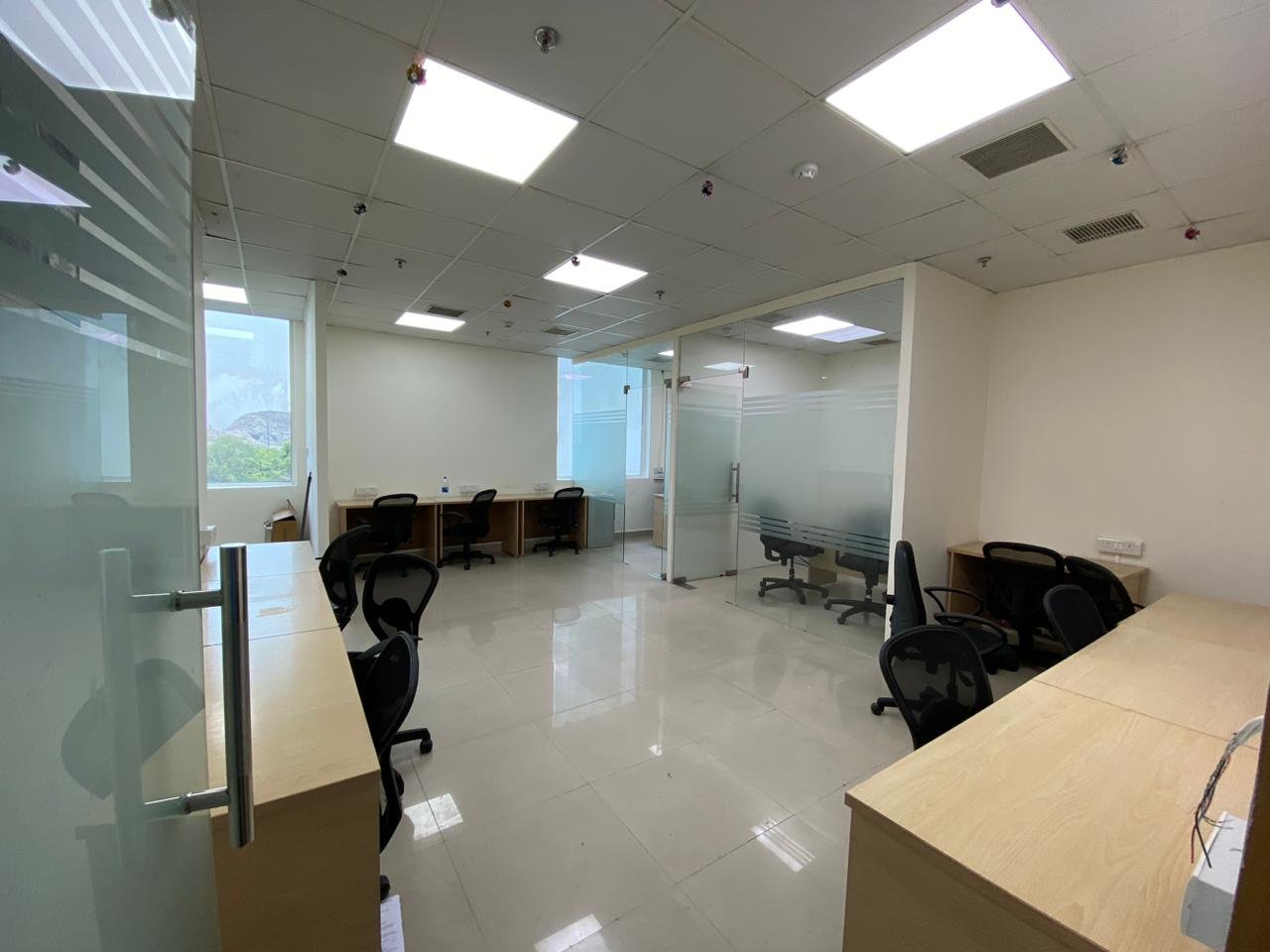 Furnished Office in Prime Towers