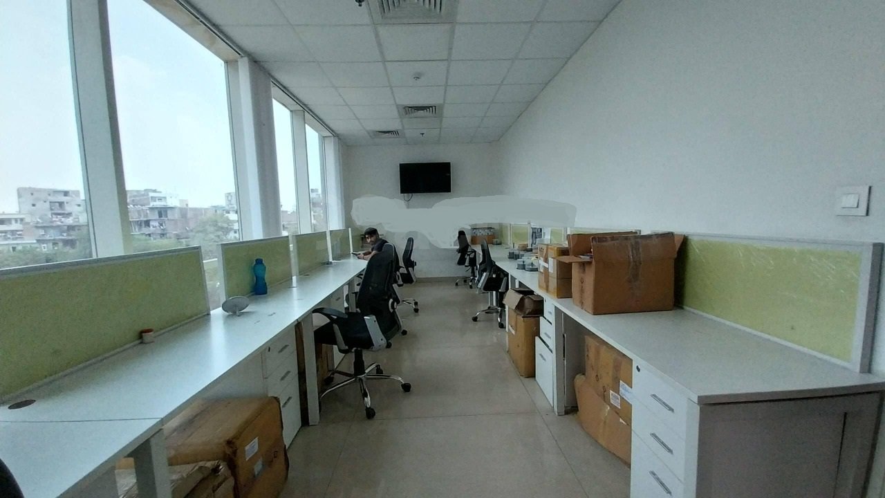 Office Space Agencies in Okhla DLF Prime Towers