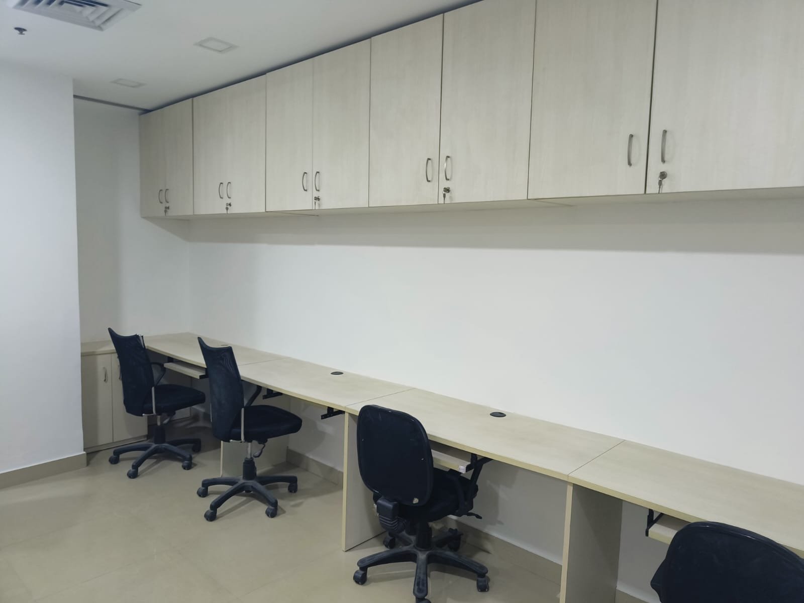 Commercial Property in Delhi Omaxe Square