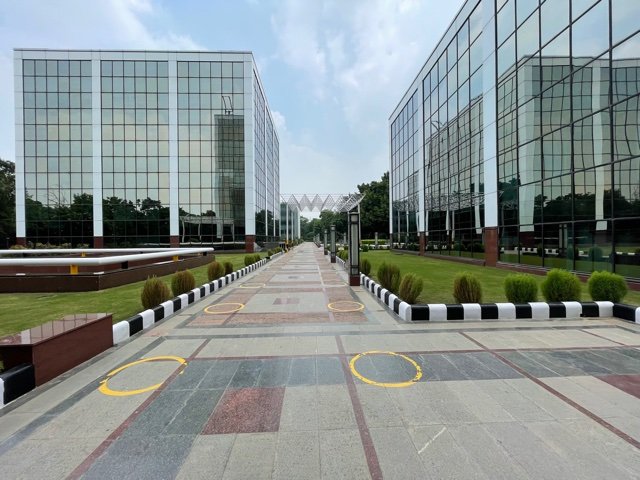 Pre Leased Office Space in DLF Corporate Park Gurgaon