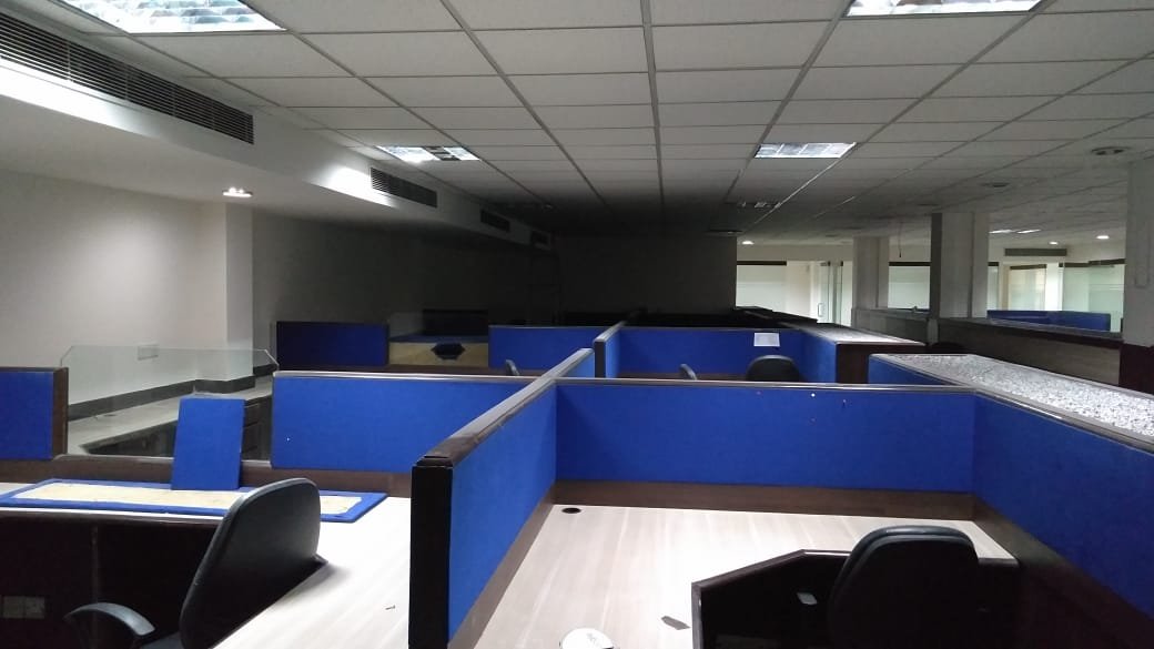 Commercial Property Lease in Mohan Estate