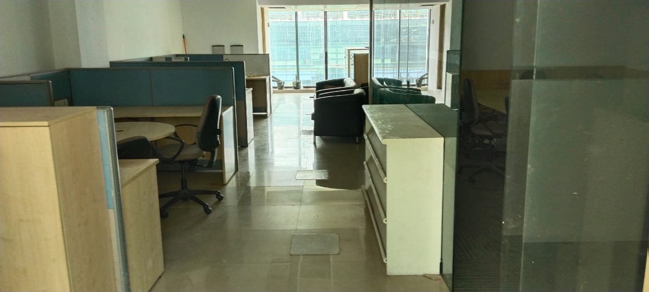 Office Space near Metro Station –  Salcon Aurum