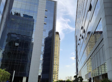 Pre Rented Office Space in Gurgaon | Pre Rented Office Space in Magnum Tower
