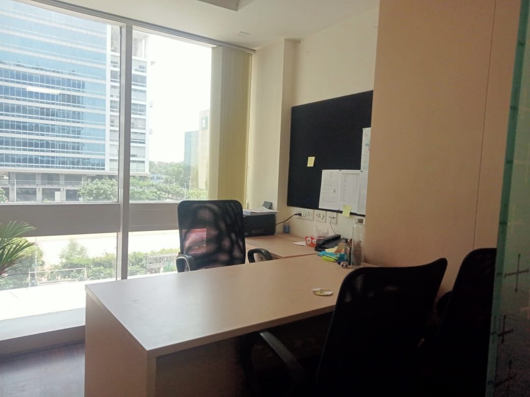 Office Space in DLF Towers Near Jasola Metro