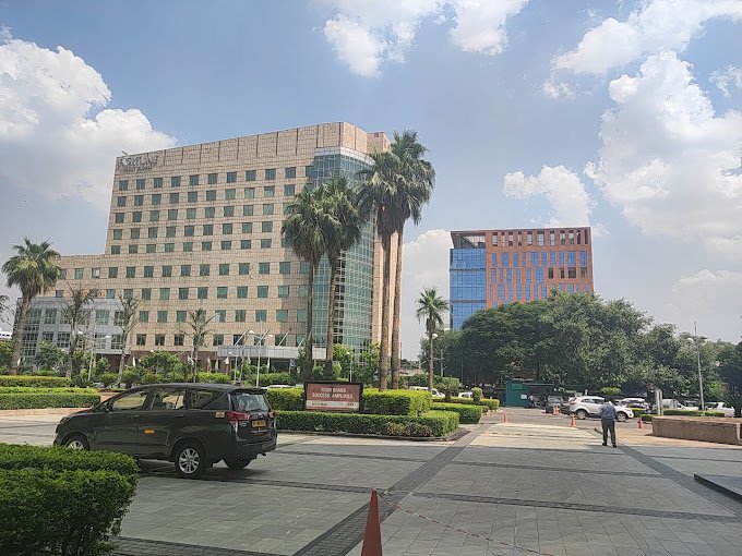 Pre Rented Office in Unitech Business Park