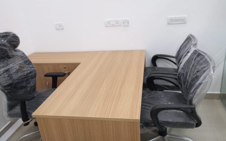 Furnished Office for Rent in DLF Prime Towers Okhla