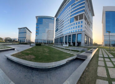 Furnished Office for Rent in Gurgaon - DLF Corporate Greens