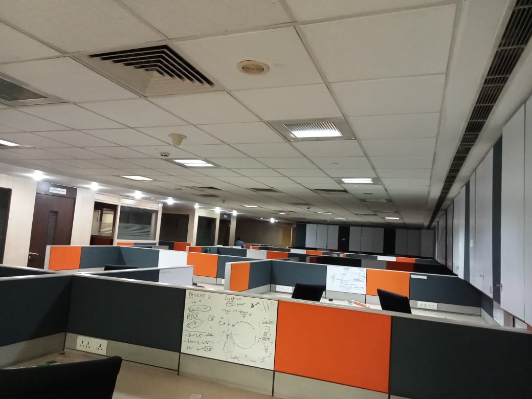 Ready to Move Office Space in Okhla Estate 3