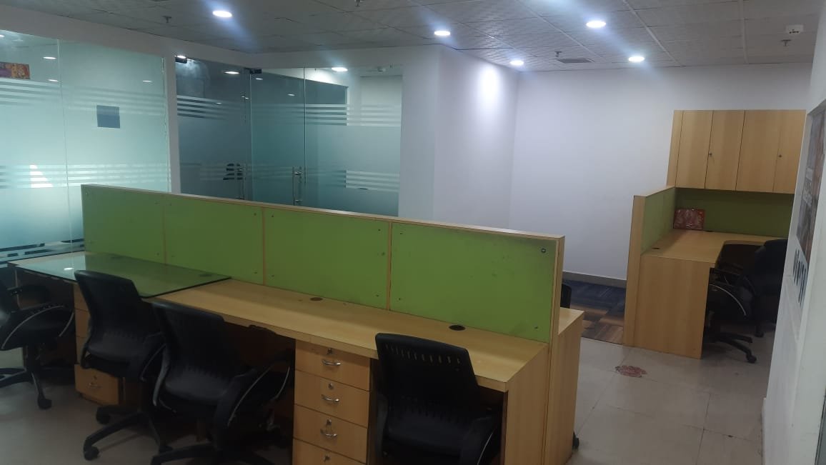 Furnished Office on Lease in DLF Prime Towers Okhla