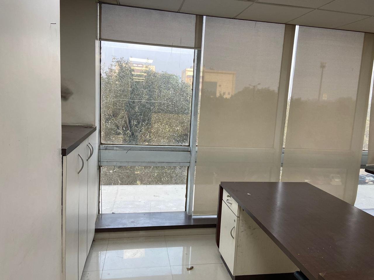 DLF Towers | Commercial Property in Delhi