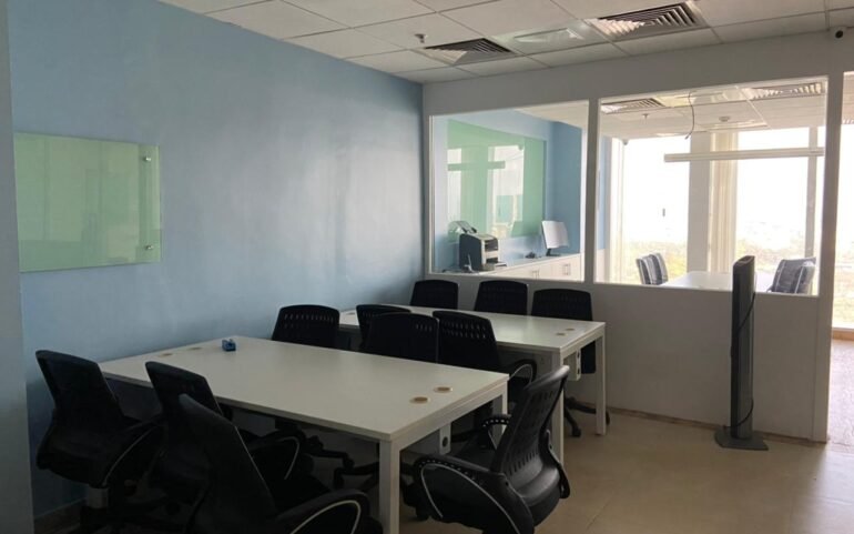 Furnished Office Space for Rent in DLF Towers