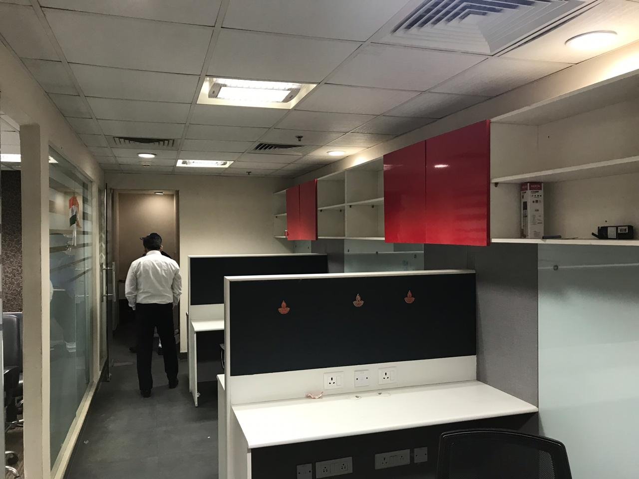 Office for Sale in DLF Towers near Metro
