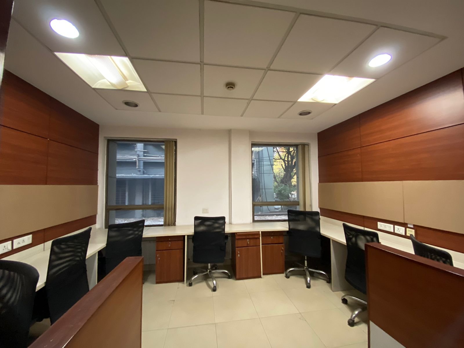Commercial Property in Okhla 3 Near Metro