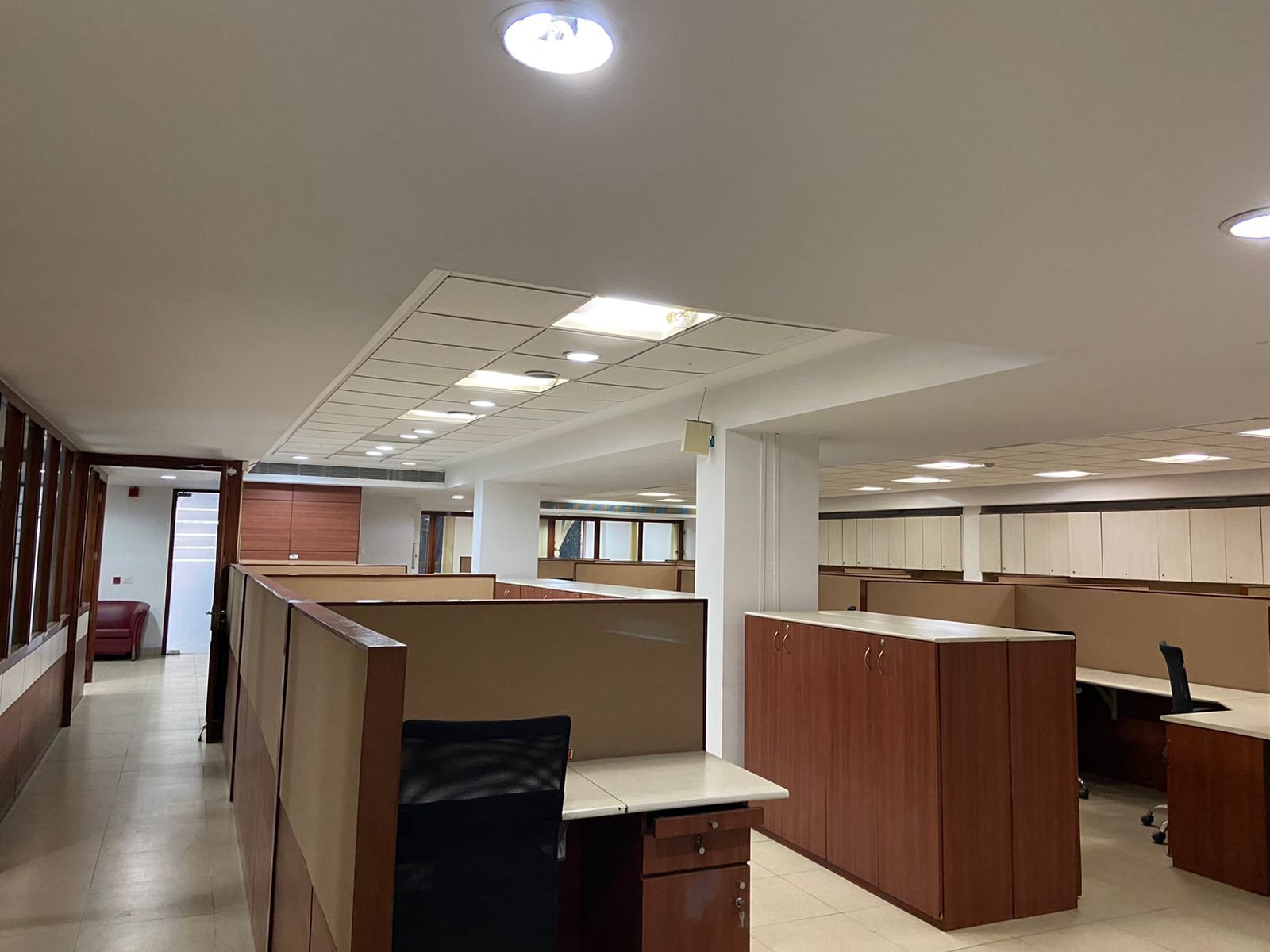 Furnished Office in Okhla Estate near Metro Station