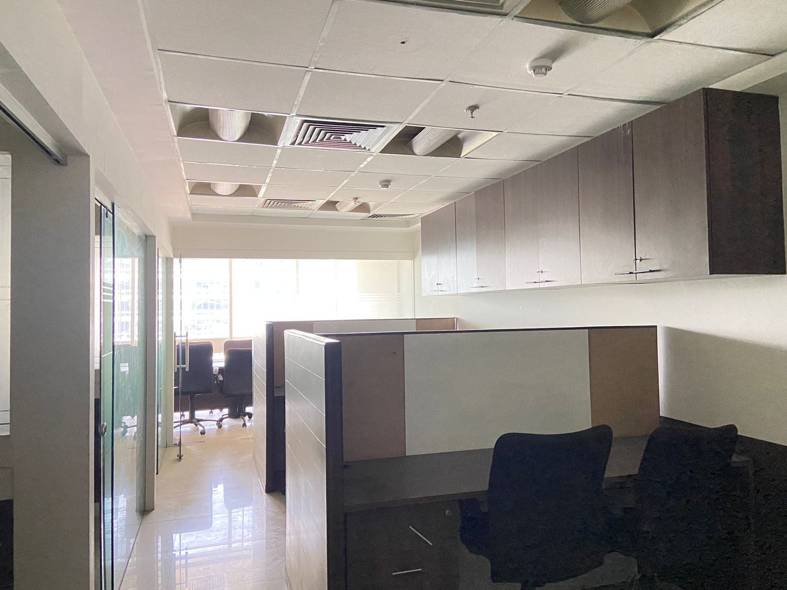 DLF Towers- Ready to Move Office in Delhi