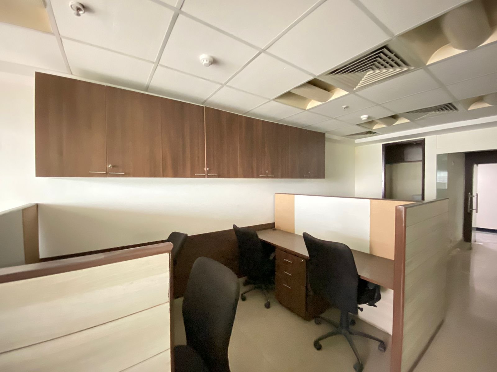 DLF Towers- Ready to Move Office in Delhi