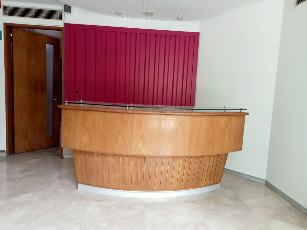 Ready to Move Office Space in Okhla 3 near Metro