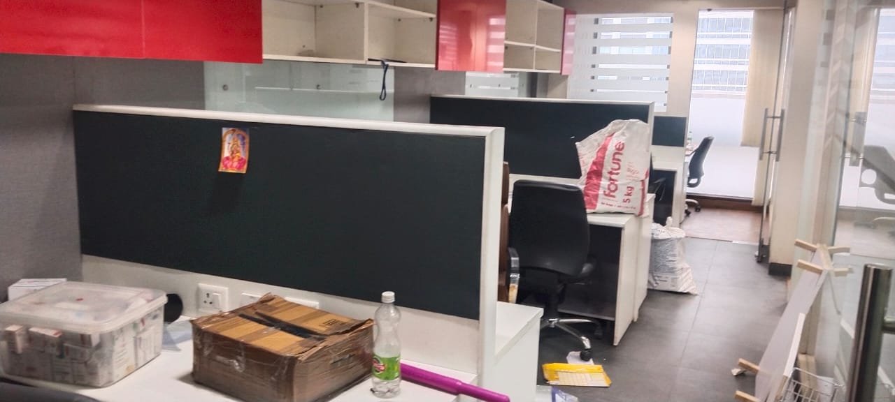 Resale Office Space in DLF Towers South Delhi