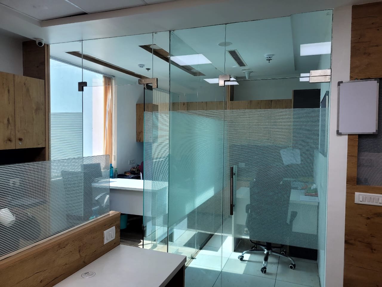 DLF Prime Towers – Furnished Office Space in Okhla 1