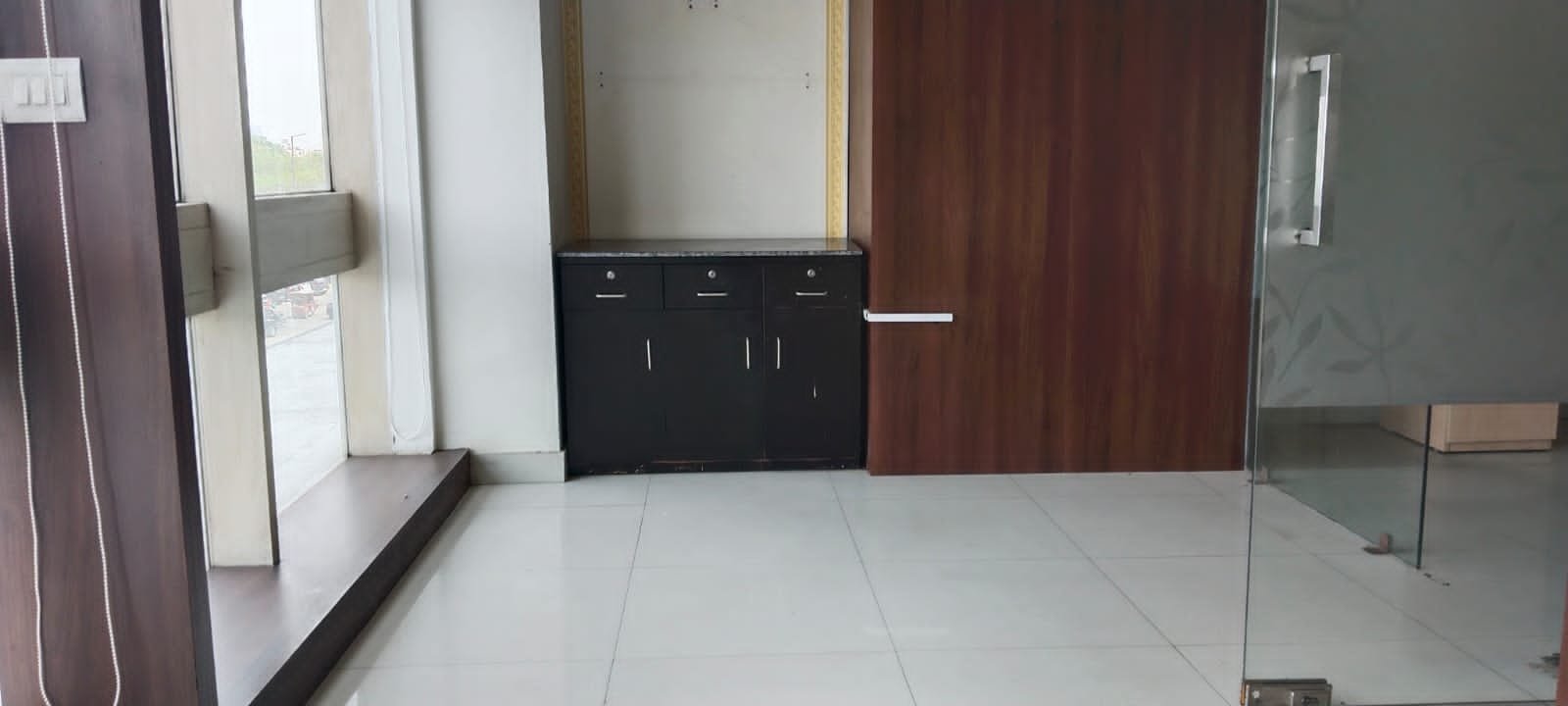 Corporate Leasing in DLF Towers Jasola