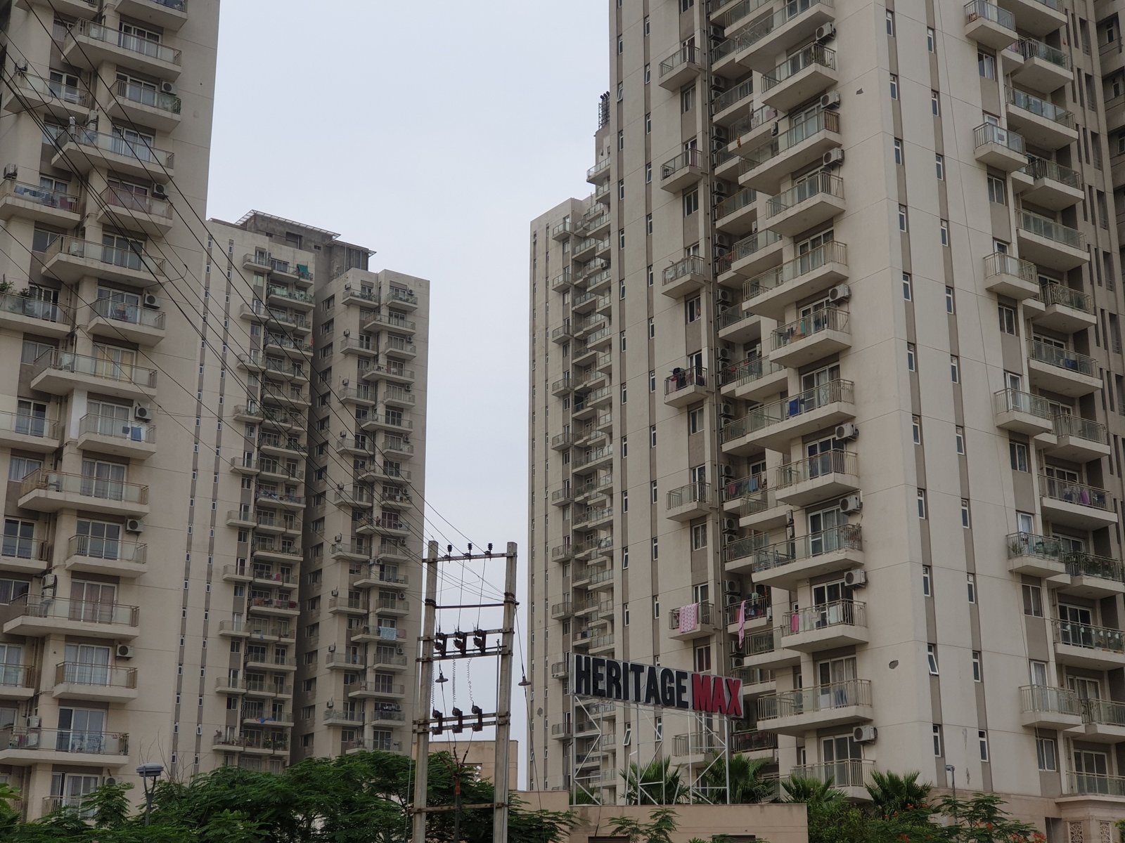 Apartment For Sale in Gurgaon | Heritage Max