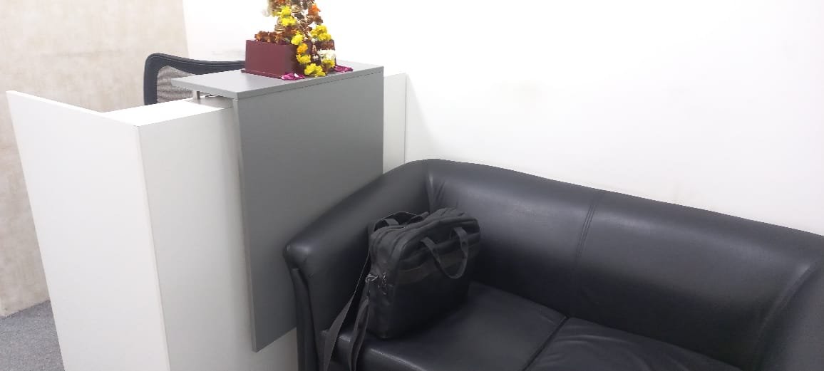 Ready to Move Office Space in DLF Prime Towers