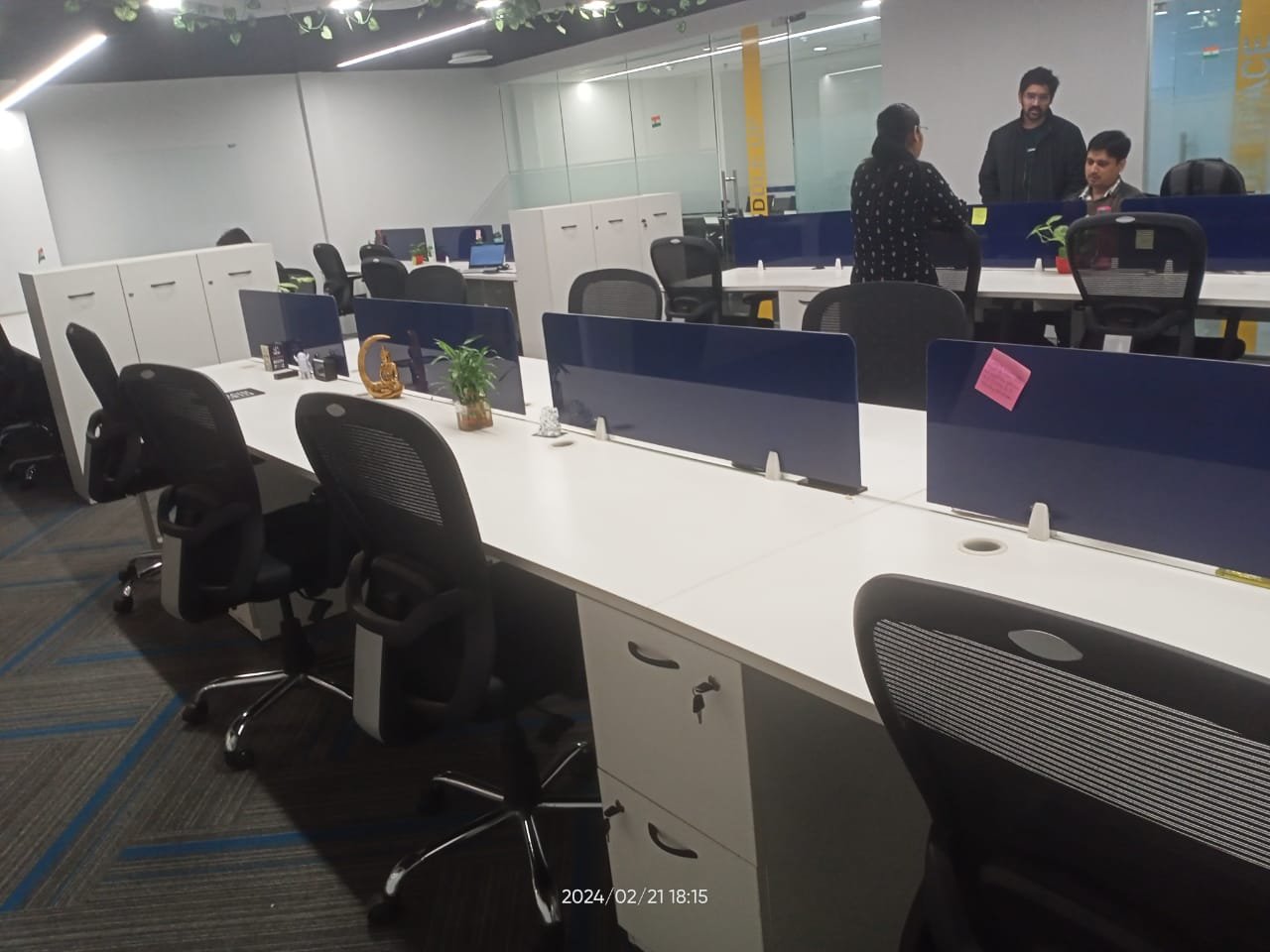 Furnished Office for Lease in Magnum Towers
