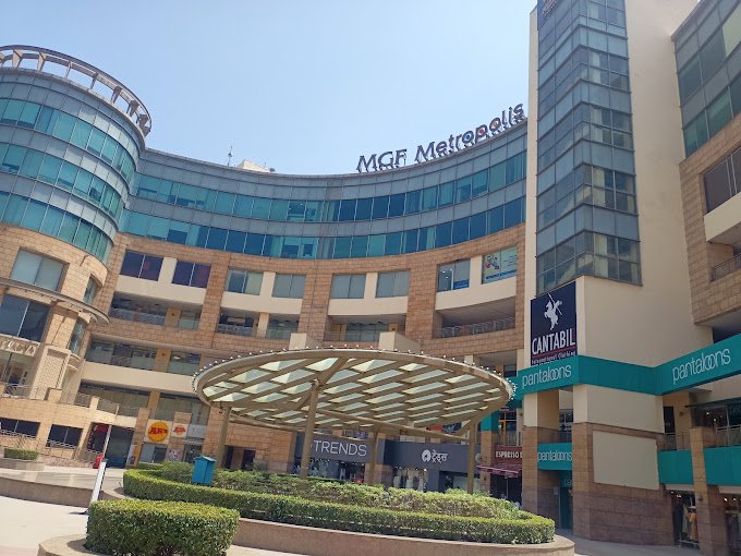 Pre Leased Retail Shop in MGF Metropolis Gurgaon