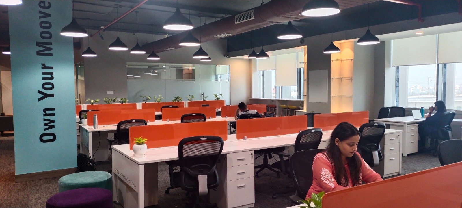 Ready to Move Office Space for Lease in Emaar Capital Tower 1