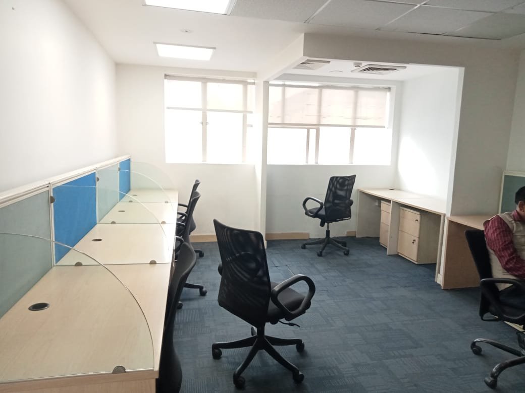 Commercial Property in Mohan Estate on Mathura Road