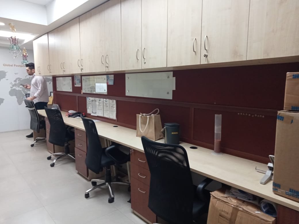 Office space for rent in DLF Towers Jasola