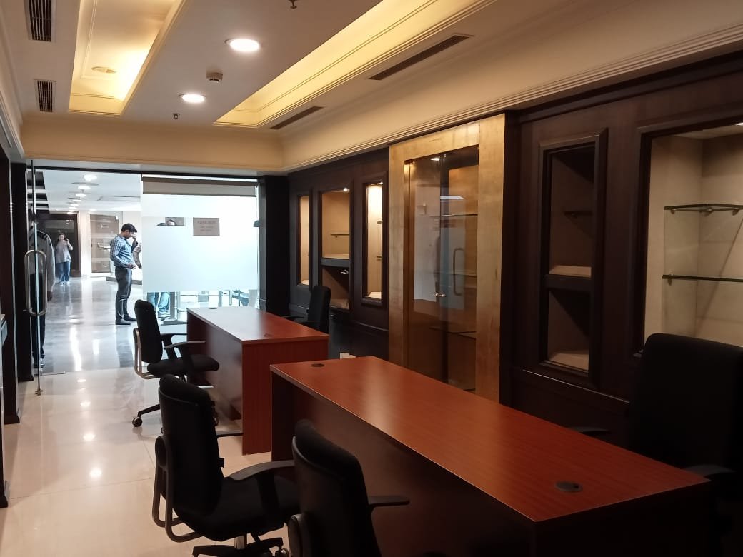 Commercial Office in Saket – Square One Mall