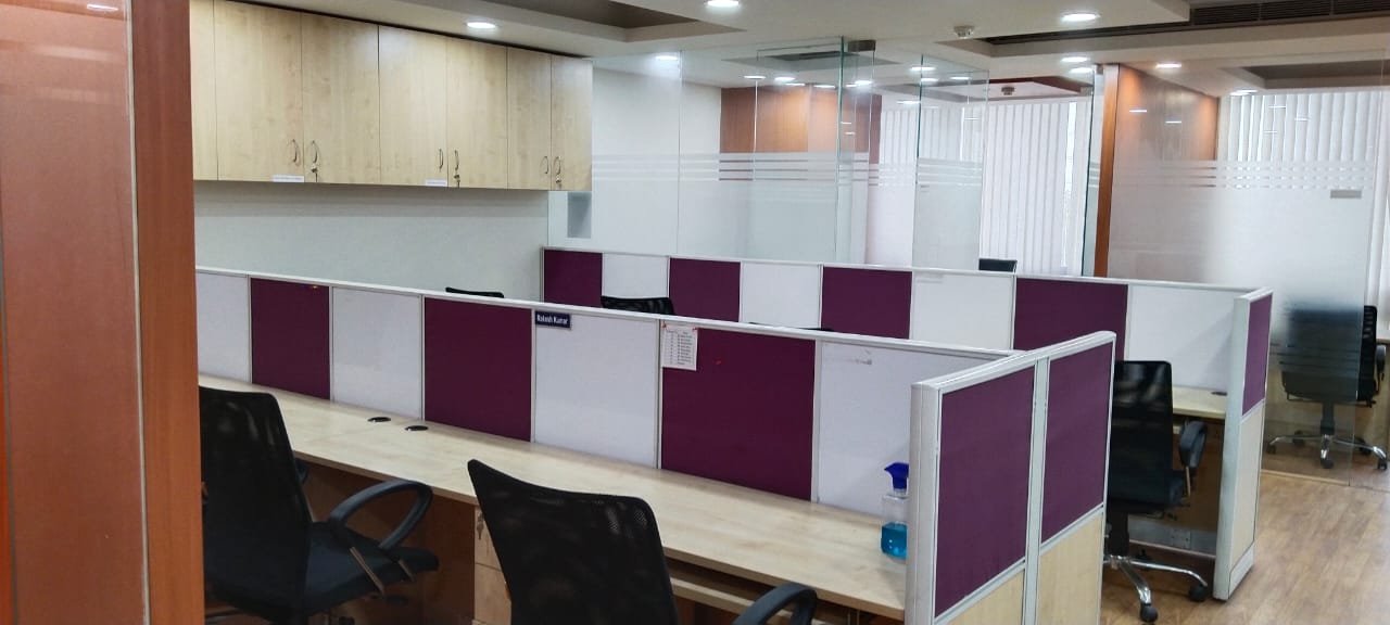 Furnished Office in DLF Towers Near Metro Station